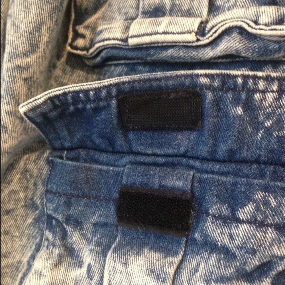 Wild Fable 80’s Style Oversized Acid Wash Denim Jacket w/ Front Pockets - Picture 4 of 12